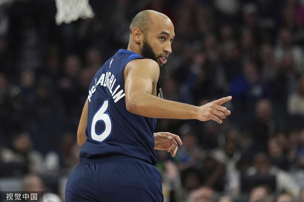 布莱顿中场 布莱顿中场